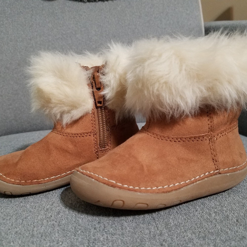 Genuine Kids Toddler winter shoes